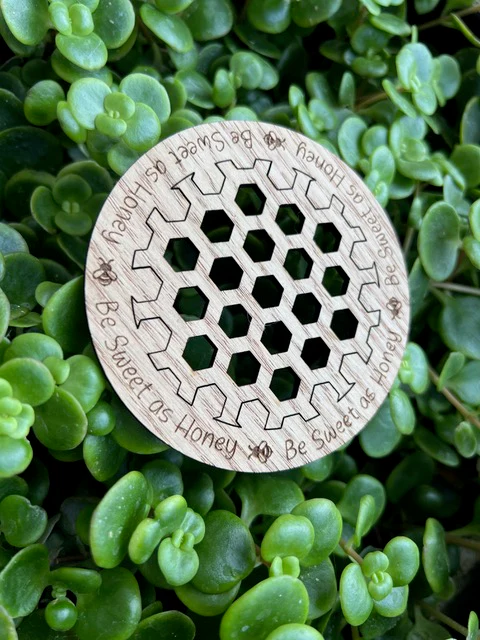 Bee coasters set of 4 - Image 2